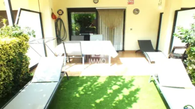 Apartment on Carrer de Joanot Martorell, 25 photo 34
