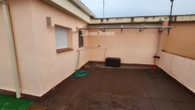 Penthouse on Carrer dels Pescadors photo 13