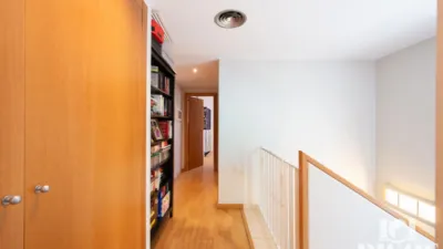 Duplex in Centre photo 30