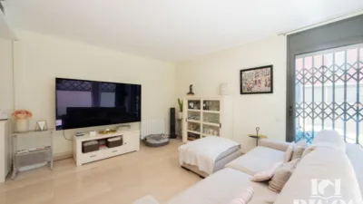 Duplex in Centre photo 17