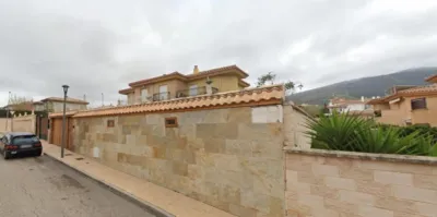 Semi-detached house on La Fuente Street (Entrecaminos) photo 5