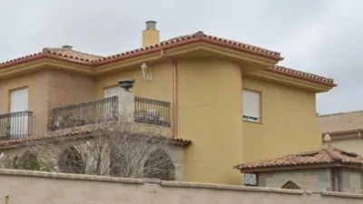Casa pareada en calle de La Fuente(Entrecaminos photo 12