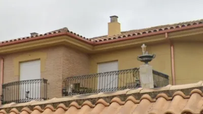 Casa pareada en calle de La Fuente(Entrecaminos photo 10