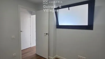 Flat on Calle Alfons el Magnànim photo 16