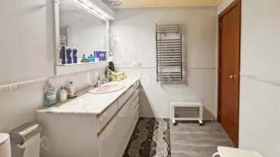 Duplex in Semi-Centre photo 33
