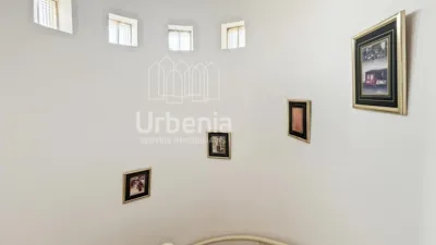 Duplex in Semi-Centre photo 19