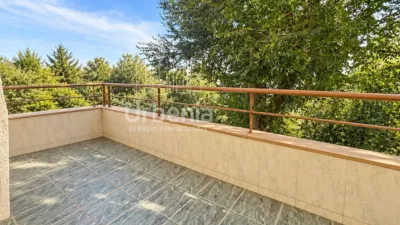 Duplex in Semi-Centre photo 2