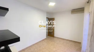 Flat on Carrer del Conveni photo 8