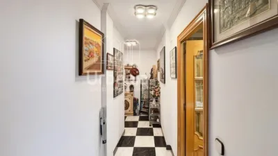 Duplex in Semi-Centre photo 5