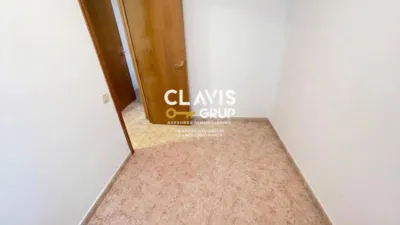 Flat on Carrer del Conveni photo 10
