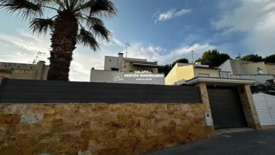 Chalet on Carrer de la Ferradura photo 3