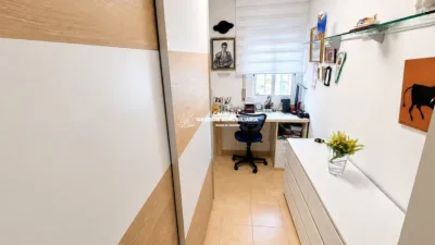 Ground floor flat on Carrer del Sena photo 21