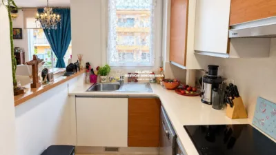 Apartment on Carrer de Joan Maragall photo 16