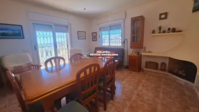 Chalet on Avinguda de Santa Maria de Montserrat photo 9