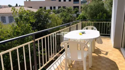 Apartment on Avinguda d'Alemanya photo 24