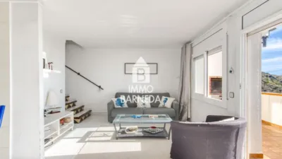 Apartment at Carrer de Joan Timoneda, 73 photo 8