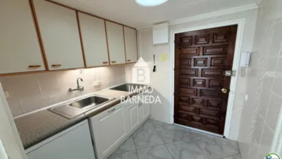 Apartment on Gola de L'Estany Street, No. 16 photo 17