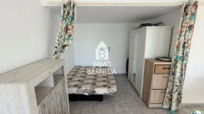 Apartment on Gola de L'Estany Street, No. 16 photo 21