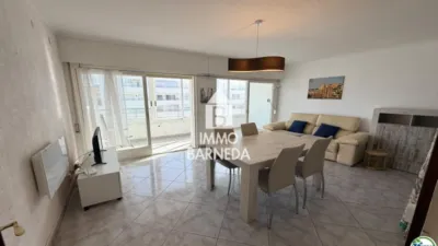 Apartment on Gola de L'Estany Street, No. 16 photo 11
