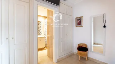 Apartment in Costa Adeje photo 11