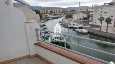 Apartment at Avinguda del Port de l'Estaca, 20 photo 2