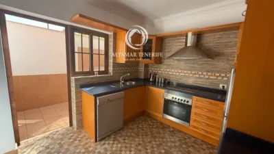 Townhouse in Costa Adeje photo 8
