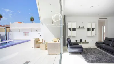 Villa in Costa Adeje photo 10
