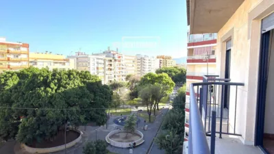 Piso en calle Joan Martorell photo 3
