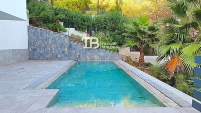 Chalet on Carrer Pinar photo 15