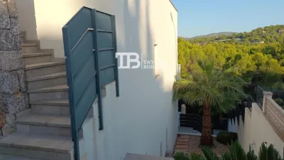 Chalet on Carrer Pinar photo 30