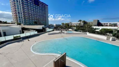 Piso en venta en Avenida Adeje 300, Callao Salvaje-Playa Paraíso-Armeñime (Adeje) de 209.000 €