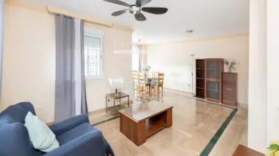 Chalet en venta en Calle Cerro Bufon, Número 15, Gójar de 299.900 €