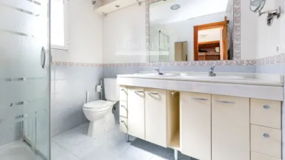 Chalet en venta en Calle Cerro Bufon, Número 15, Gójar de 299.900 €
