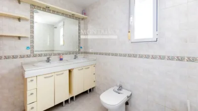 Chalet en venta en Calle Cerro Bufon, Número 15, Gójar de 299.900 €