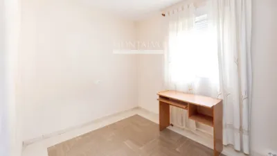 Chalet en venta en Calle Cerro Bufon, Número 15, Gójar de 299.900 €