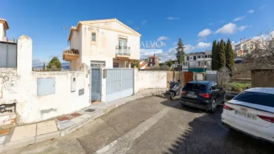 Chalet en venta en Calle Cerro Bufon, Número 15, Gójar de 299.900 €