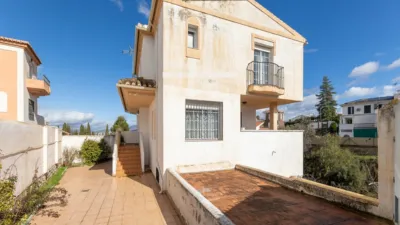 Chalet en venta en Calle Cerro Bufon, Número 15, Gójar de 299.900 €