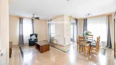 Chalet en venta en Calle Cerro Bufon, Número 15, Gójar de 299.900 €