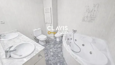 Apartment in Nou Barris photo 13