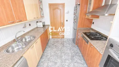 Apartment in Nou Barris photo 7