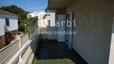 Chalet on Carrer del Migjorn photo 23
