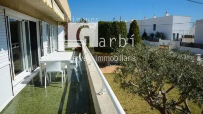 Chalet on Carrer del Migjorn photo 3
