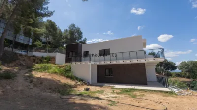 Chalet on Carrer 2 photo 44
