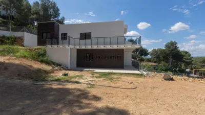 Chalet on Carrer 2 photo 45
