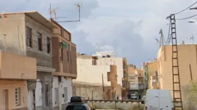 Apartment on Calle Tenor Jose Sanchez Galan photo 6