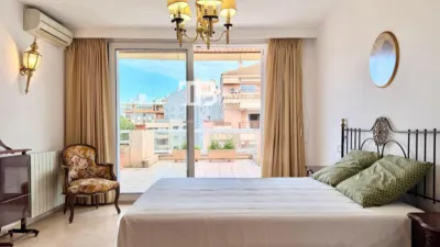 Attic on Carrer d'Anselm Turmeda photo 11
