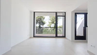 Terraced house on Carrer 16 photo 2