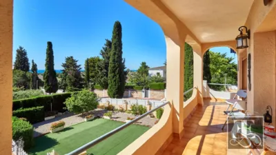 Chalet en Els Masos photo 16