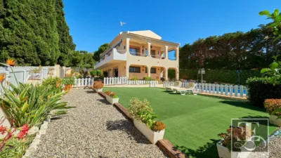 Chalet en Els Masos photo 8
