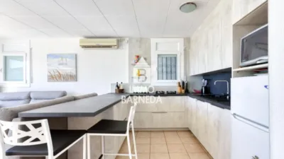 Apartment on Avinguda de Santa Bàrbara, 56 photo 8